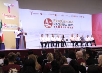 Refrenda Américo apoyo a la ciencia en favor del bienestar social