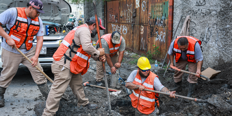 Agua y Drenaje atiende más de 9,500 reportes de fugas de agua en diciembre