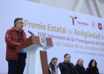 Garantiza Américo  aumento salarial y pensiones seguras a las y los trabajadores del Estado