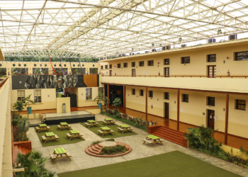 Es “Adolfo Prieto” una escuela de puertas abiertas