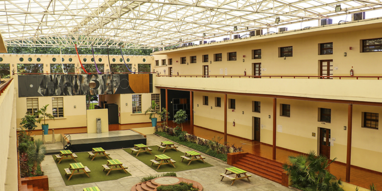 Es “Adolfo Prieto” una escuela de puertas abiertas