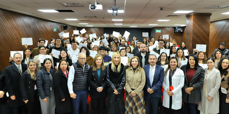 Fortalece Secretaría de Salud habilidades de personal que brinda atención al sobrepeso y obesidad
