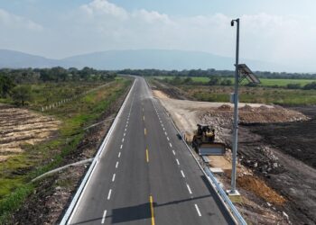 Fortalecerá Tamaulipas su red carretera con el Programa Nacional de Conservación y Bachetón 2026