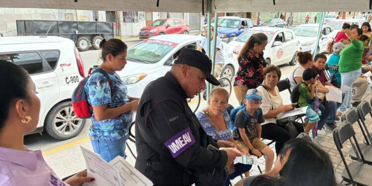 Guardia Estatal de Género previene violencia familiar con proximidad en espacios públicos