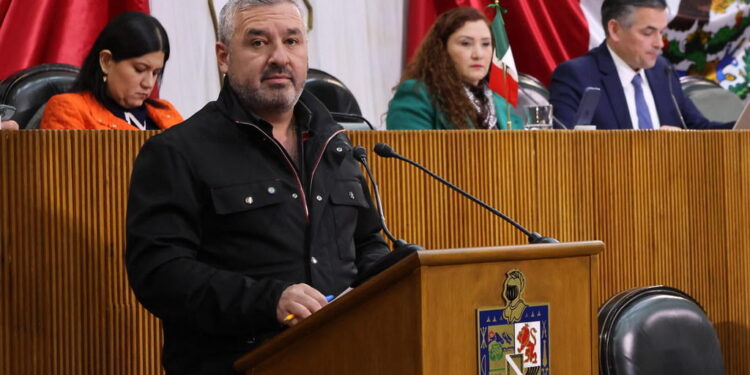 Urge Javier Caballero a cumplir con normas para prevenir incendios