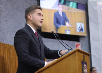 Urge Javier Caballero a cumplir con normas para prevenir incendios