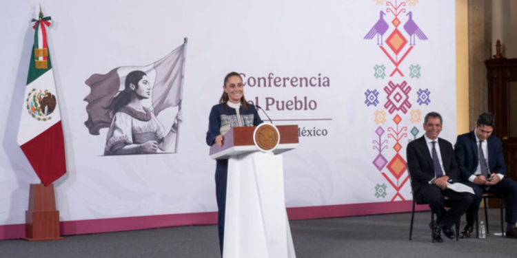 Sin aumentar impuestos y combatiendo la evasión fiscal, en 2025 se logró récord de recaudación con 487 mil 446 mdp más en 2024: Sheinbaum Pardo