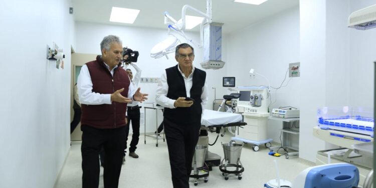Supervisa Américo Villarreal avance y equipamiento del nuevo Hospital General de Ciudad Madero