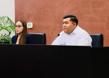 Acerca TPT protección de datos personales a alumnos de la UAT