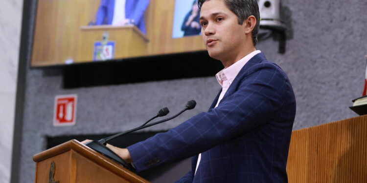 Diputado Armando Víctor Gutiérrez propone fortalecer estudios hídricos para respaldar al sector ganadero