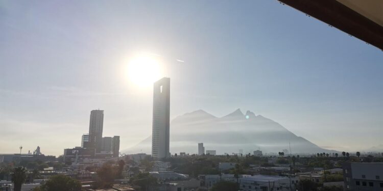 Aviso de condiciones actuales de la calidad del aire en la zona metropolitana de Monterrey