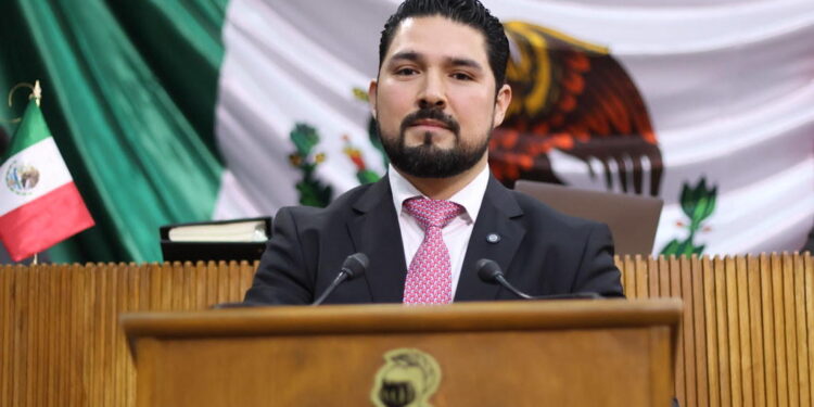 Propone Fernando Aguirre incorporar la telesalud en la ley estatal de salud