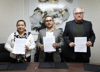 Firman Convenio DIF NL y Christus Muguerza Hospital Conchita para realizar estudios y cirugías gratuitas a niñas, niños y adolescentes de Centros Capullos y Monarcas