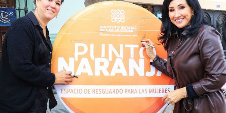 Instituto Estatal de las Mujeres instala primer Punto Naranja en Barrio Antiguo