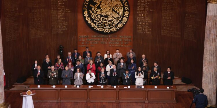 La Cuarta Transformación recuperó la esencia de la Constitución de 1917: Presidenta en el 109 aniversario de la Carta Magna