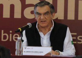 Llama Américo Villarreal a reforzar vacunación contra el sarampión
