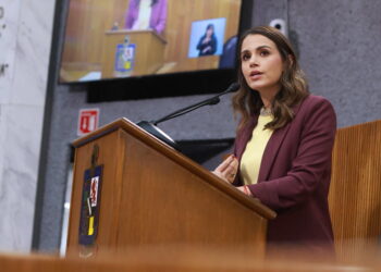 Lorena de la Garza plantea ruta de coordinación metropolitana para atender insuficiencia del transporte
