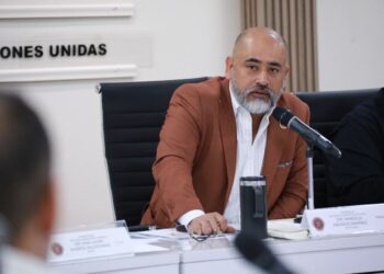 Avanzan reformas para fortalecer la certeza jurídica y la protección de la niñez