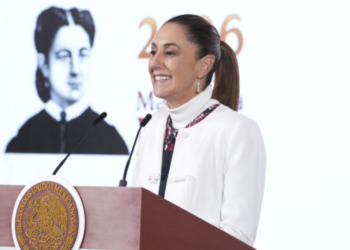 Presidenta presenta estrategia integral “Jóvenes Transformando México”; beca Gertrudis Bocanegra llegará a un millón de universitarios