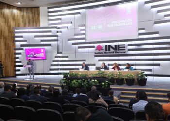 Trabaja INE en facilitar a la ciudadanía residente en el exterior el ejercicio del voto, el registro y la credencialización