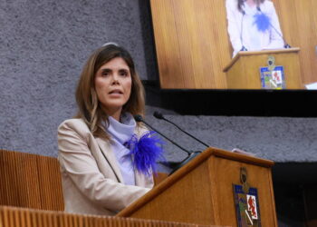 Aprueban control parental en redes sociales para menores