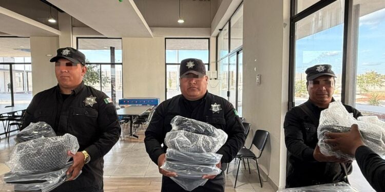 Entrega SSPT equipo táctico a la Guardia Estatal