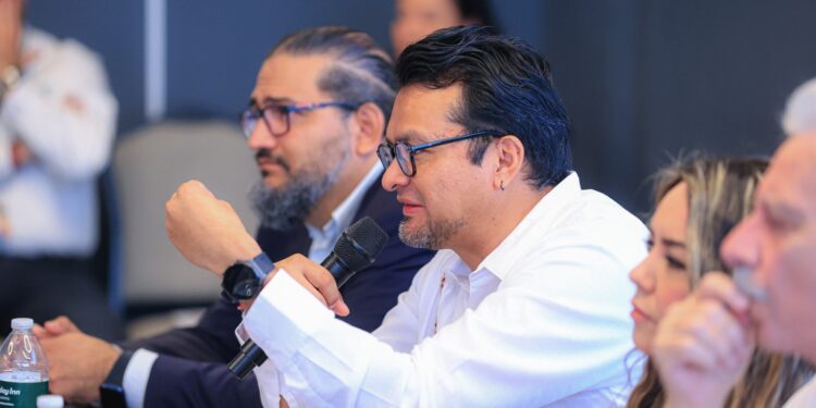 Fortalece Tamaulipas la conformación de clúster con la industria del norte