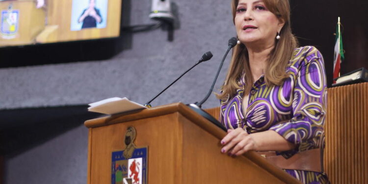 Propone Gabriela Govea fortalecer el régimen de contingencias ambientales y la información sobre calidad del aire