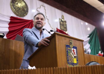 Propone diputado sistema de licencias por puntos para frenar accidentes en Nuevo León