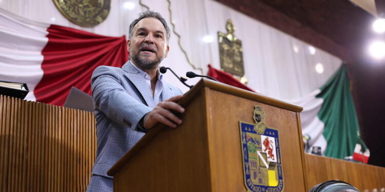 Propone diputado sistema de licencias por puntos para frenar accidentes en Nuevo León