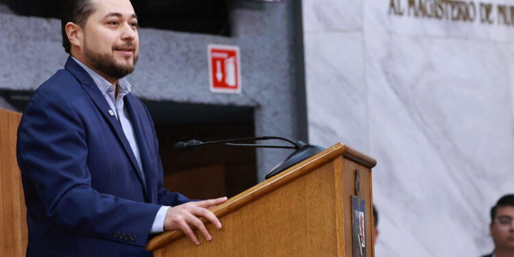 Exhibe diputado abandono de CFE y AyD en Santa Catarina y exige acciones urgentes
