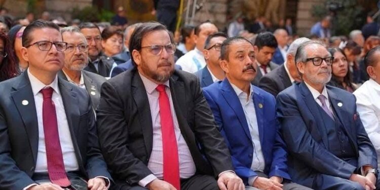 Participa secretario de Educación en Foro Nacional sobre el Impacto de las Tecnologías Digitales en la Educación y en la Salud Mental