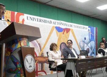 Resguarda la UAT su patrimonio documental y memoria histórica