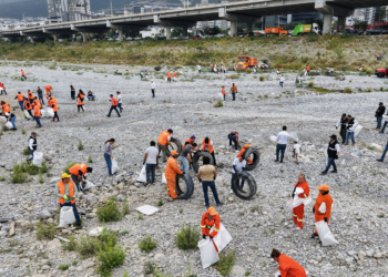 Busca Nuevo León romper récord mundial con mega limpieza en el Río Santa Catarina