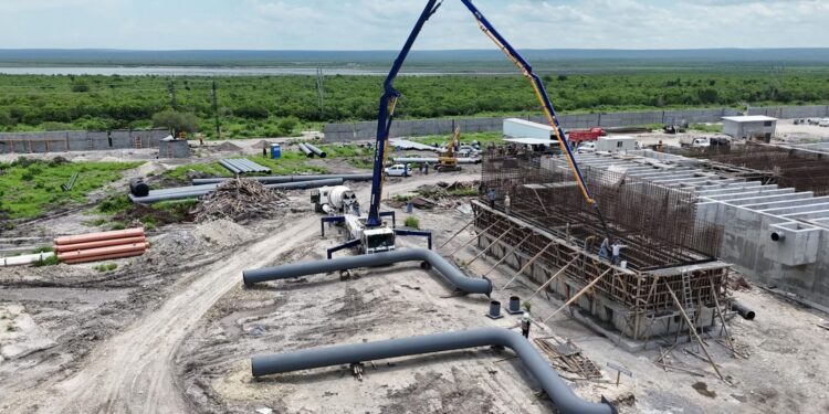 Avanzan en tiempo y forma obras hidráulicas en Tamaulipas