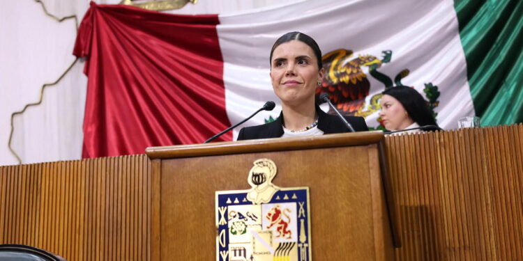 Congreso de Nuevo León aprueba reforma para contratar telecomunicaciones por llamada