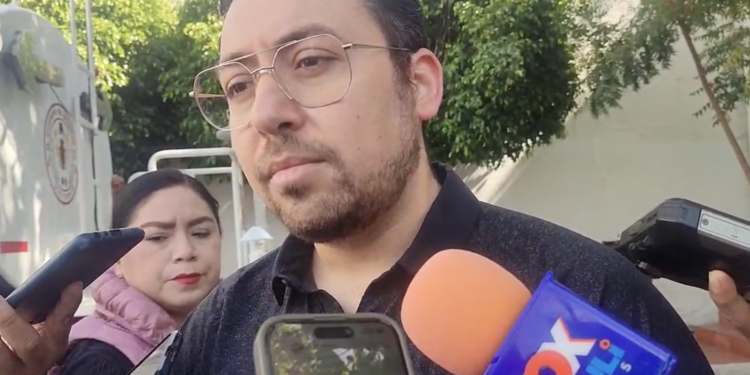 Admite regidor rezago en obras y recorte que frenó pavimentación en Victoria