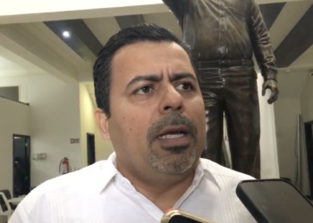 Denuncian trabajadores eventuales de Salud sueldos por debajo del mínimo en Tamaulipas