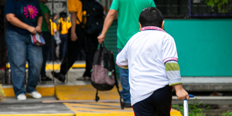 Regresan más de un millón de alumnos a clases en Nuevo León tras Semana Santa