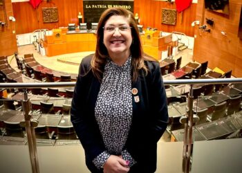 Representantes populares analizan legislación sobre enfermedades autoinmunes