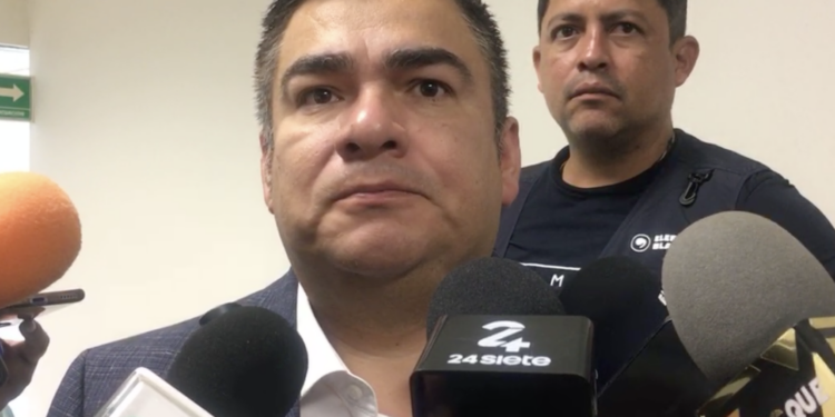 Congreso descarta “persecución” contra Mario López por observaciones millonarias