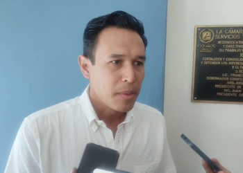 Hoteleros exigen “piso parejo” contra Airbnb en Victoria