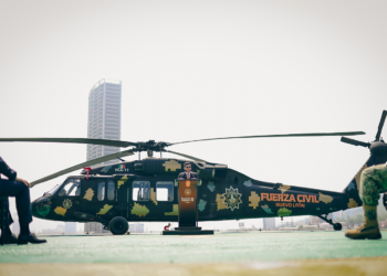 Samuel García refuerza blindaje aéreo de Nuevo León con segundo Black Hawk