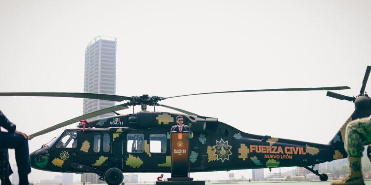 Samuel García refuerza blindaje aéreo de Nuevo León con segundo Black Hawk