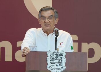 Américo rechaza acusaciones y desmiente retiro de visa de EU.
