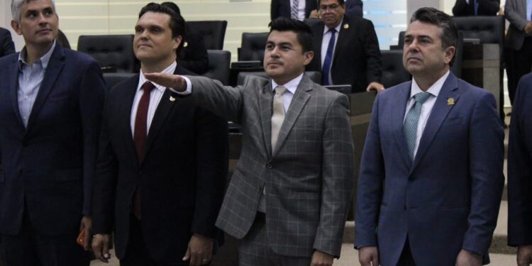 Congreso designa nuevo contralor del IETAM