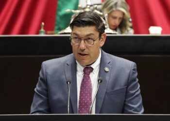 Buscan dar permisos pagados para trámites oficiales