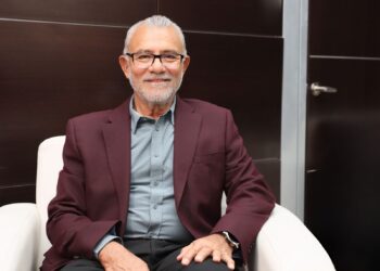 Agiliza Obras Públicas trámites en su padrón de proveedores