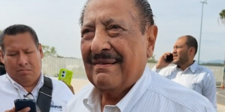 Arnulfo frena a aspirantes del SNTE: “No van a llegar”