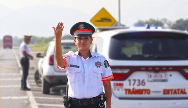 Tránsito Estatal llama a viajar con precaución este verano